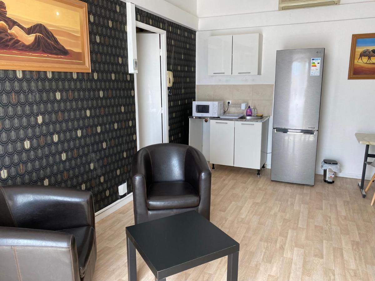 Hotel De Thau Meze Ngoại thất bức ảnh