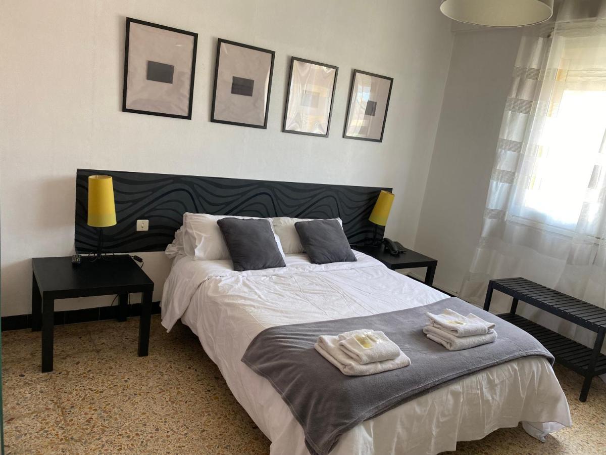 Hotel De Thau Meze Ngoại thất bức ảnh