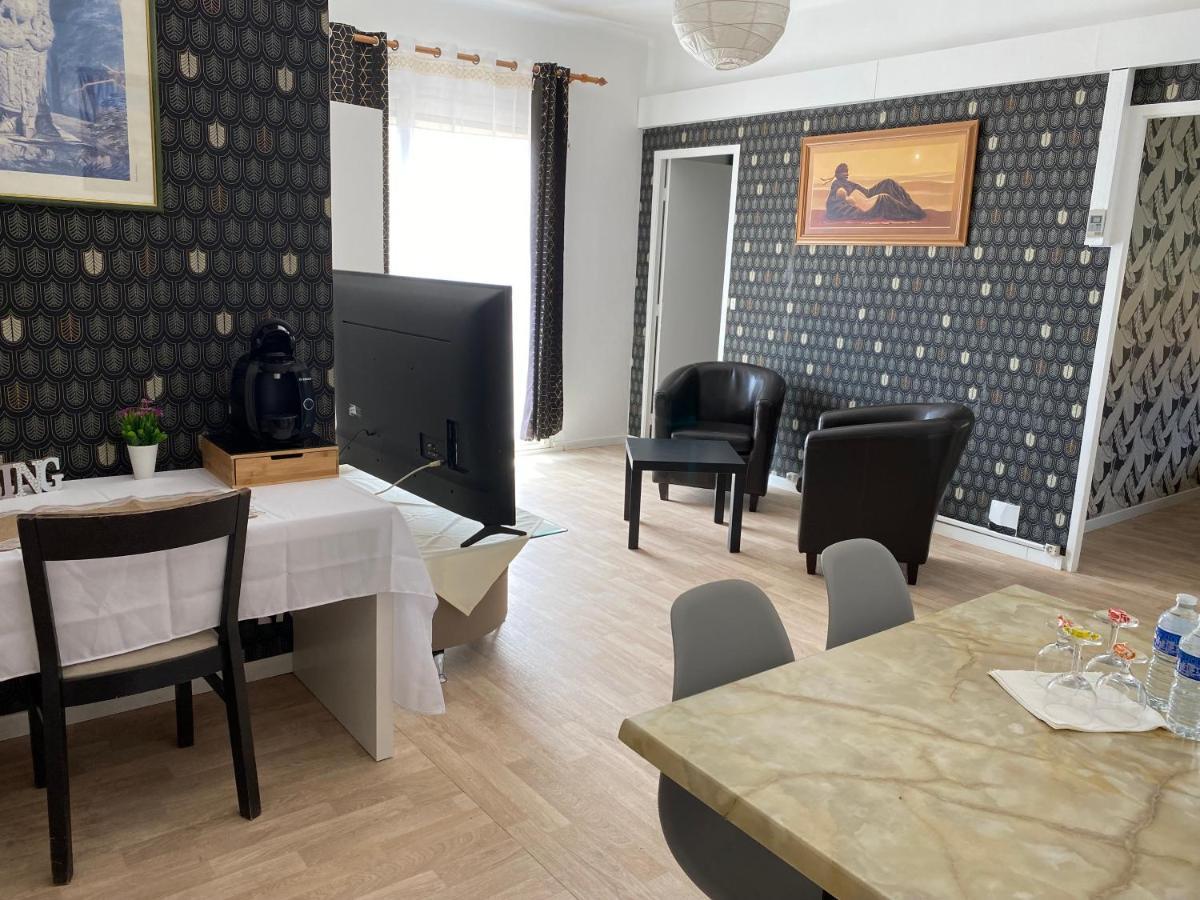 Hotel De Thau Meze Ngoại thất bức ảnh