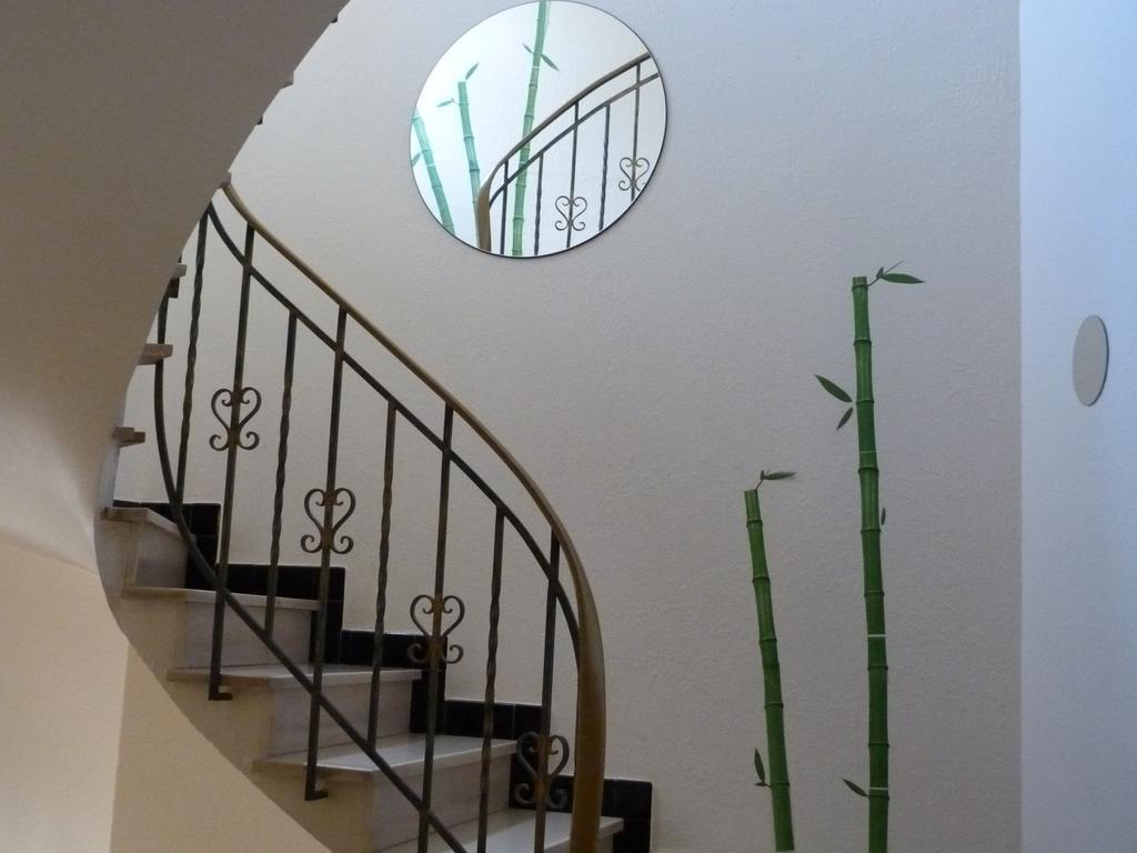 Hotel De Thau Meze Ngoại thất bức ảnh
