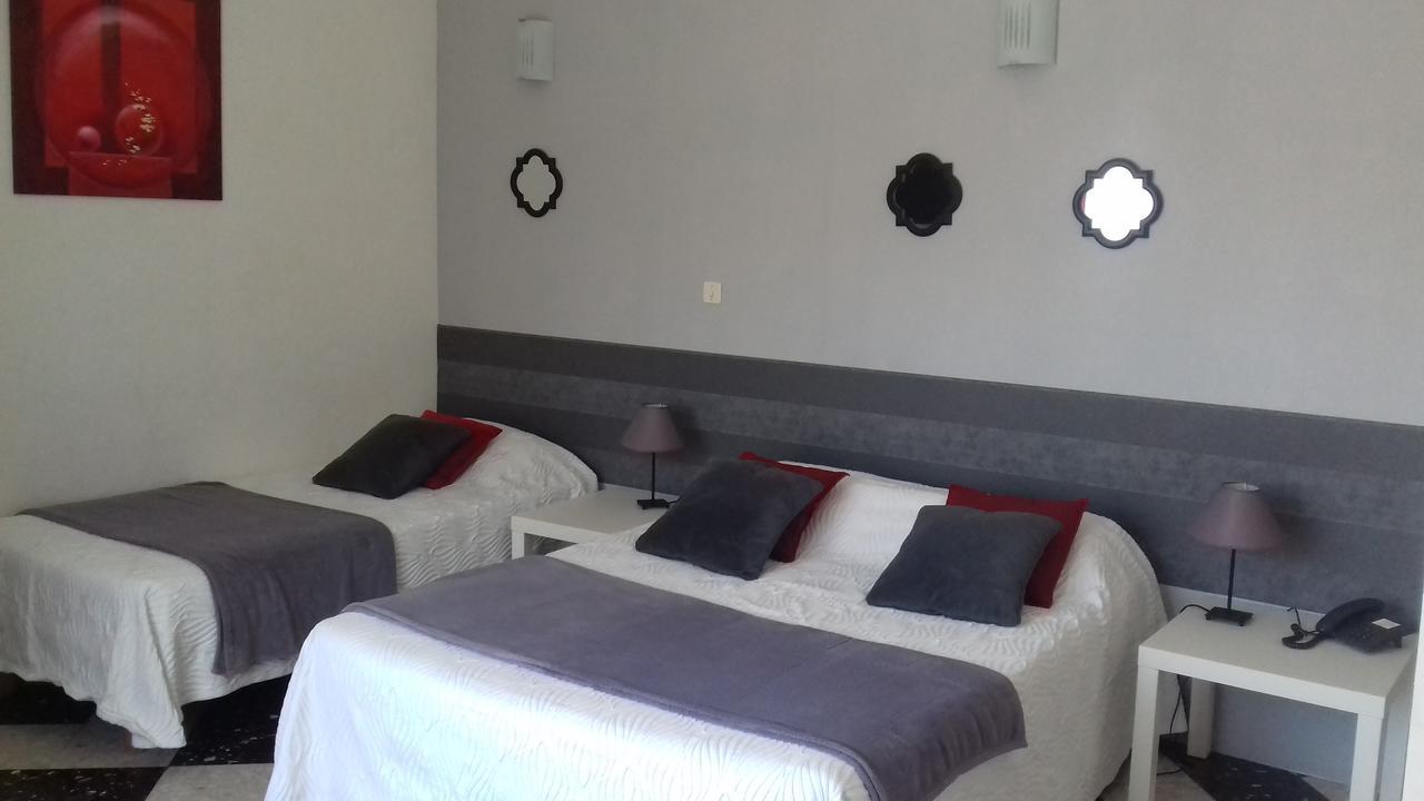 Hotel De Thau Meze Ngoại thất bức ảnh